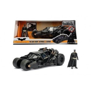 Batman. The Dark Knight Batmobile In Scala 1:24 Con Personaggio Die-Cast